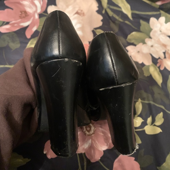 Bongo ‘Cinderella’ Black Vegan Leather Round Toe Chunky 4” Heels 90s Y2K - Picture 6 of 8